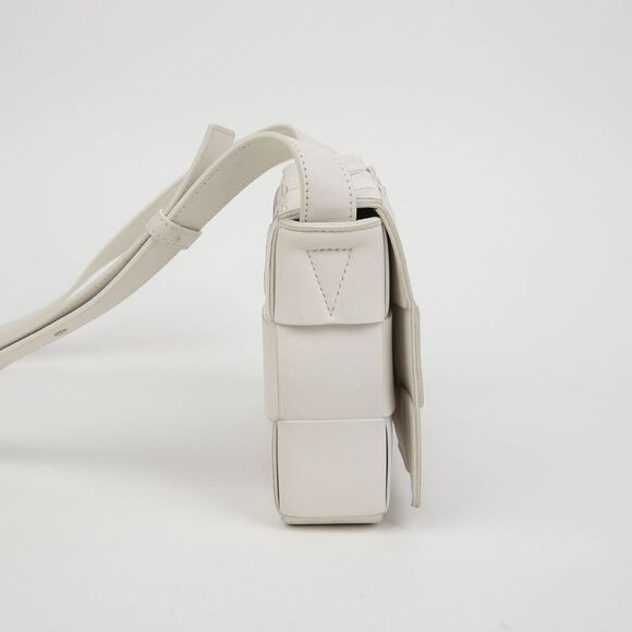 Cassette Shoulder Crossbody Bag - Picture 6 of 8